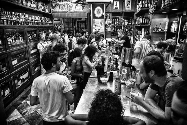 Taverna-Azzurra-Tom-McClive-2